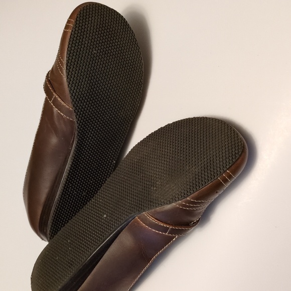 Route 66 Brown Women's Flats - Picture 4 of 4